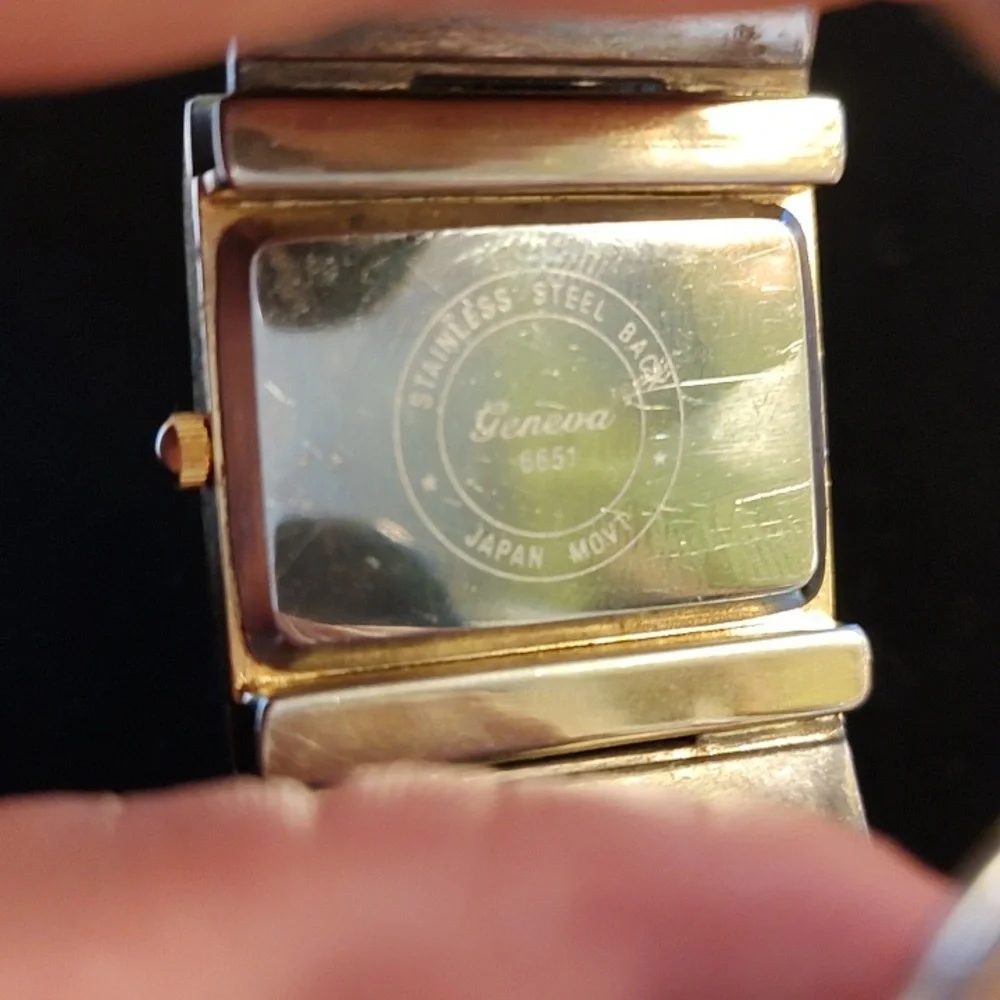 Geneva Two-Tone Cuff Watch - Picture 5 of 8